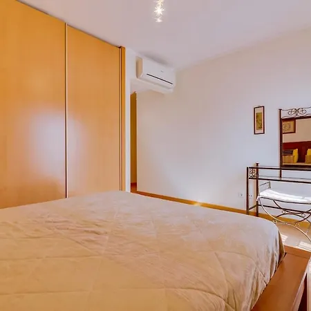 Apartment Marina Village - Roof Pool By Enjoy Your